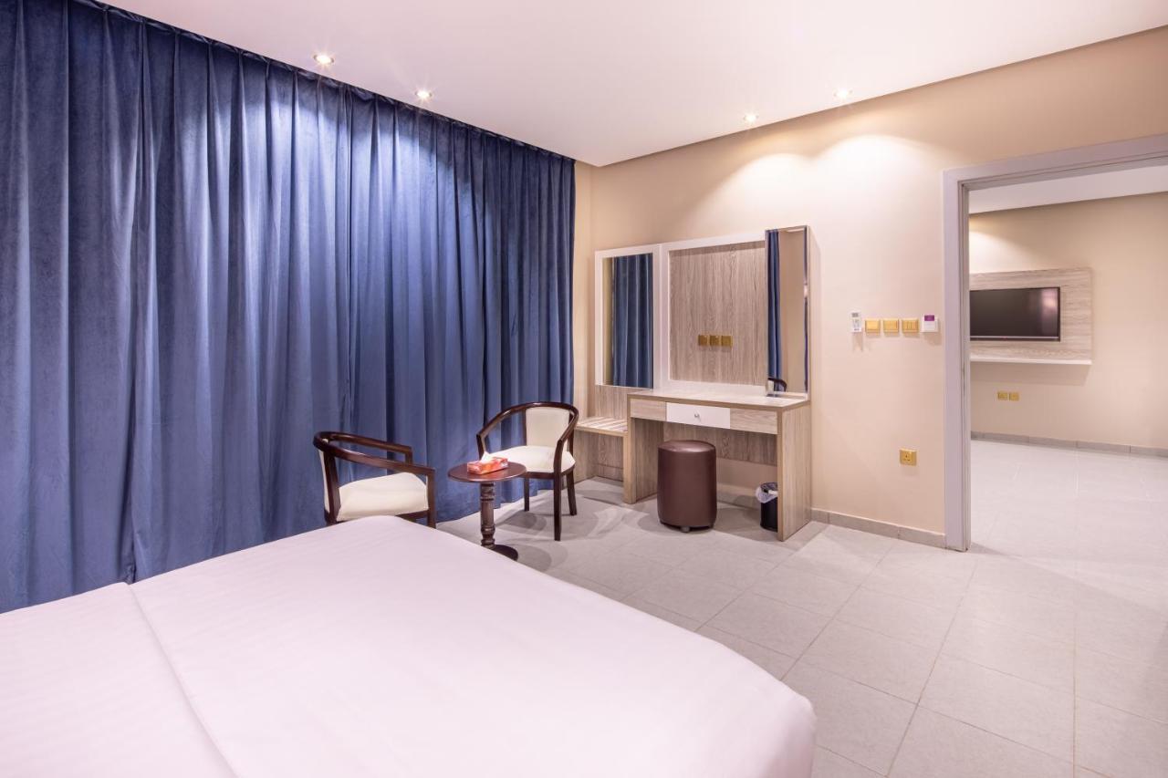 Kyona Al Qurayat - كيونا القريات Hotel Jeddah Bagian luar foto
