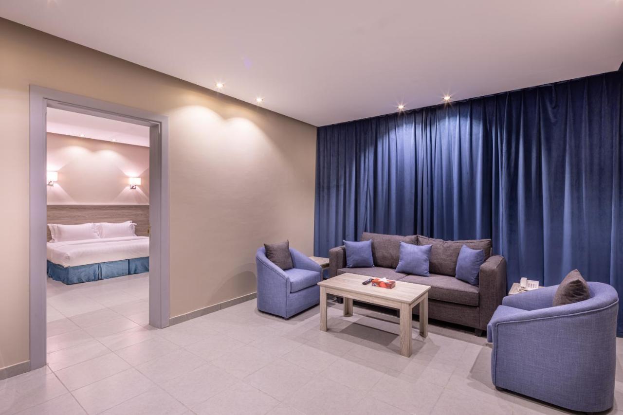 Kyona Al Qurayat - كيونا القريات Hotel Jeddah Bagian luar foto