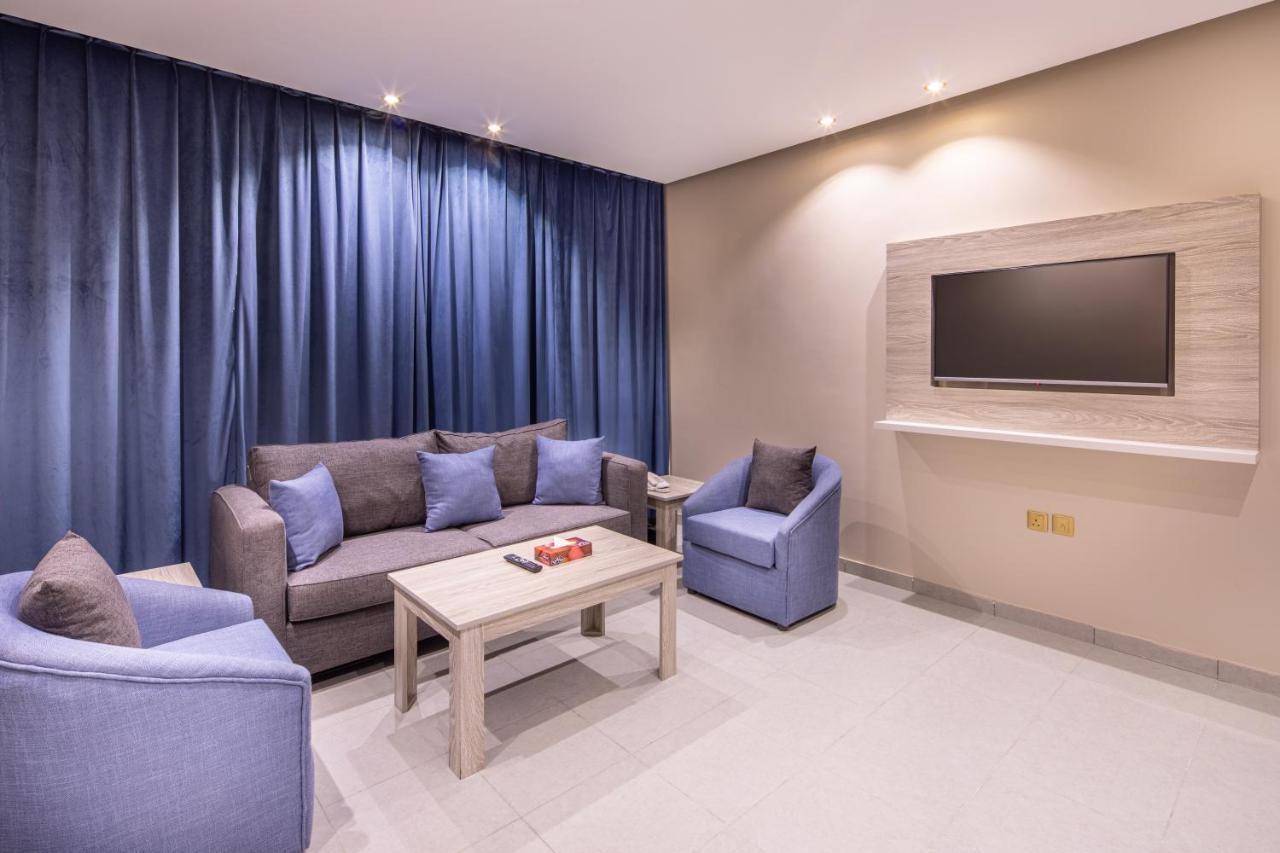 Kyona Al Qurayat - كيونا القريات Hotel Jeddah Bagian luar foto