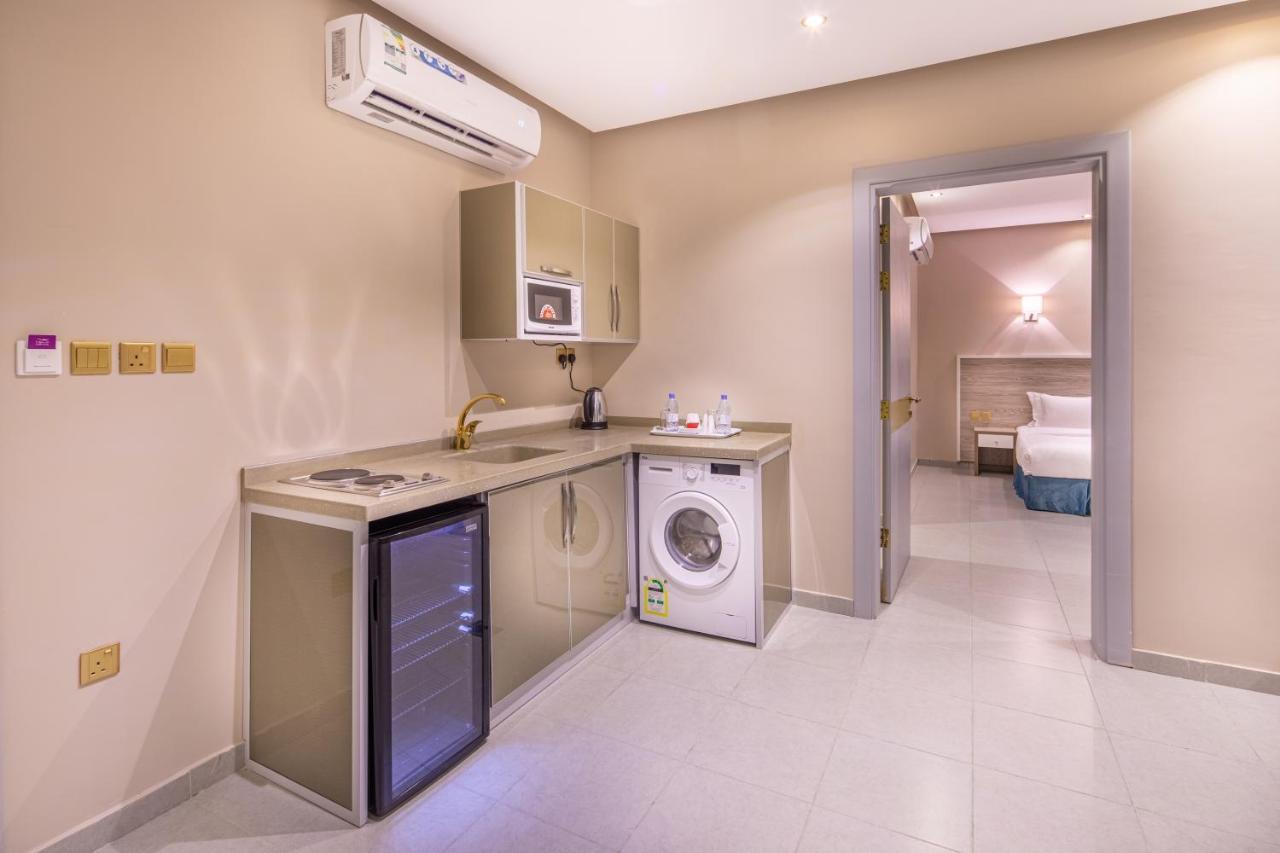Kyona Al Qurayat - كيونا القريات Hotel Jeddah Bagian luar foto