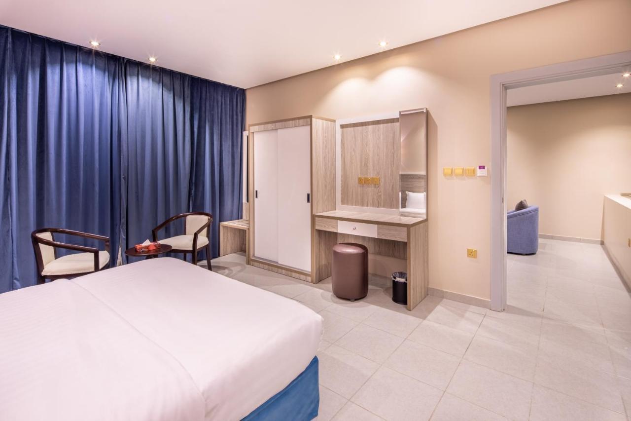Kyona Al Qurayat - كيونا القريات Hotel Jeddah Bagian luar foto
